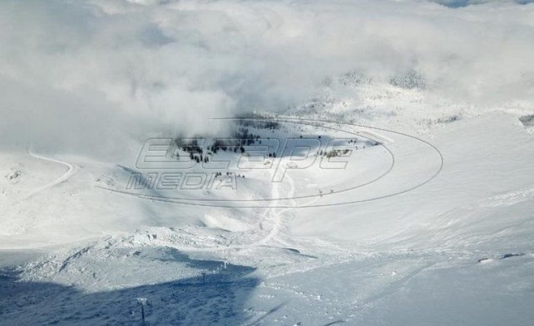 Χιονοστιβάδα – γίγας «κατάπιε» πίστα στο Χιονοδρομικό Κέντρο Καλαβρύτων – Ανω του 1 εκατ. τόνων χιονιού!