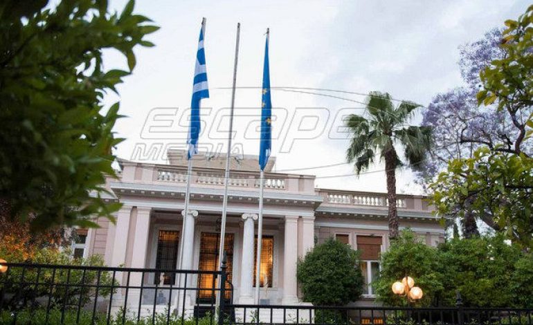 Προσβάλλουν τους Έλληνες οι ισχυρισμοί Τσαβούσογλου
