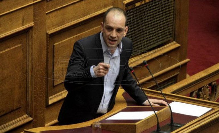 Βουλευτής του ΣΥΡΙΖΑ καταγγέλλει απειλές από ακροδεξιούς