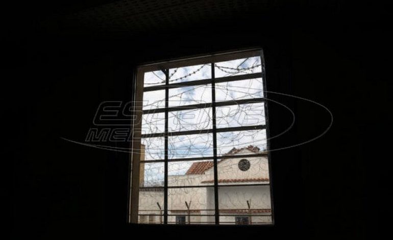 Μακελειό στον Κορυδαλλό! Ένας νεκρός και έξι τραυματίες στο ψυχιατρείο των φυλακών!