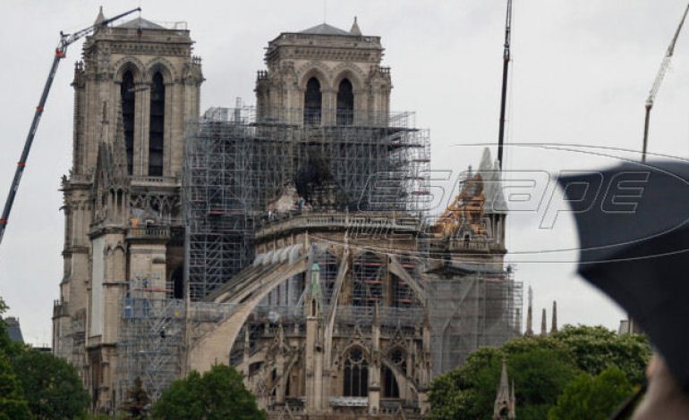 Η Παναγία των Παρισίων μπορεί να καταρρεύσει από ισχυρούς ανέμους