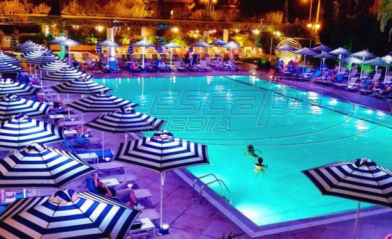 Βραδινό μπάνιο σε πισίνα και σινεμά κάτω από τα αστέρι, σύντομα στη Θεσσαλονίκη