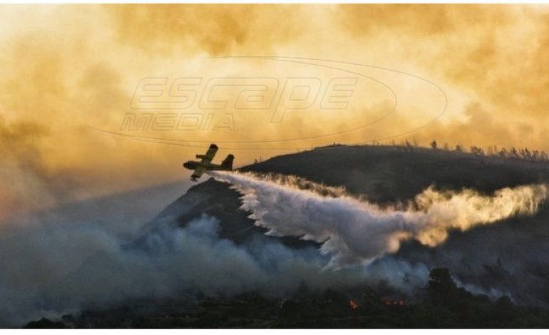 Μεγάλη φωτιά στην Κέρκυρα-Πλησιάζει σπίτια