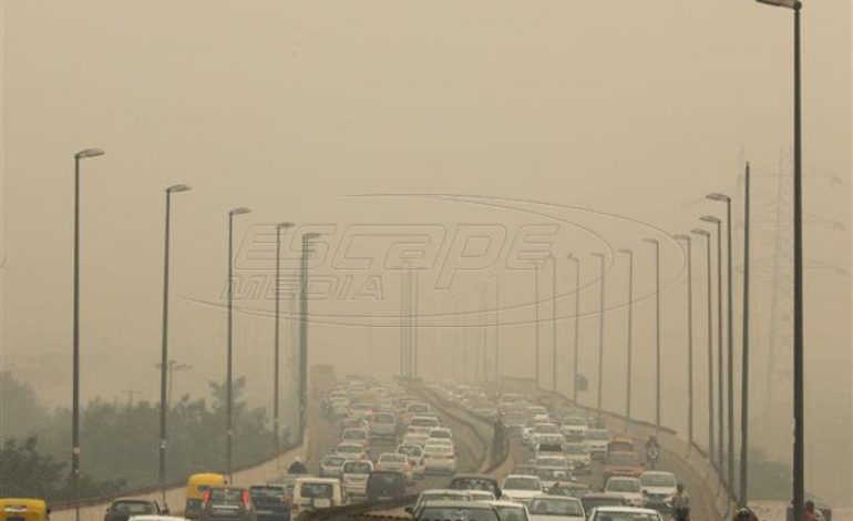 «Θάλαμος αερίων» το Νέο Δελχί από την ατμοσφαιρική ρύπανση