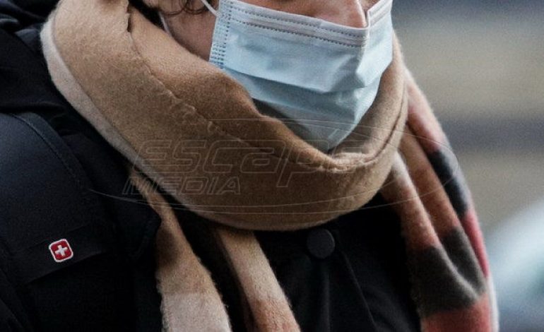 Κορονοϊός: Πώς χρησιμοποιείται σωστά η χειρουργική μάσκα