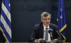 Οι Γερμανοί αποθεώνουν τον Τσιόδρα: Ένας γιατρός για όλους τους Έλληνες