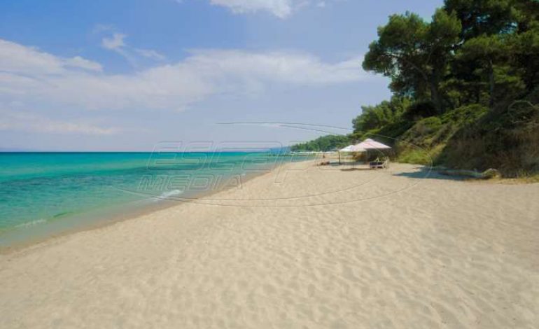Χαλκιδική… δεν έχει για τους Θεσσαλονικείς – Κλειστά τα διόδια το Σαββατοκύριακο του καύσωνα