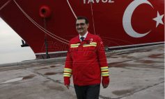 Ντονμέζ: Η Τουρκία δεν θα αναστείλει τις γεωτρήσεις της στην ανατολική Μεσόγειο