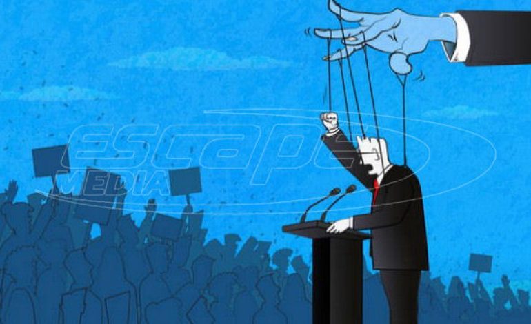 «Δεν είναι οι δημόσιοι υπάλληλοι το πρόβλημα αλλά οι πολιτικοί που παρεμβαίνουν»